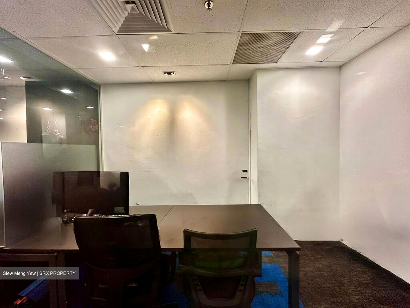International Plaza (D2), Office #510904201